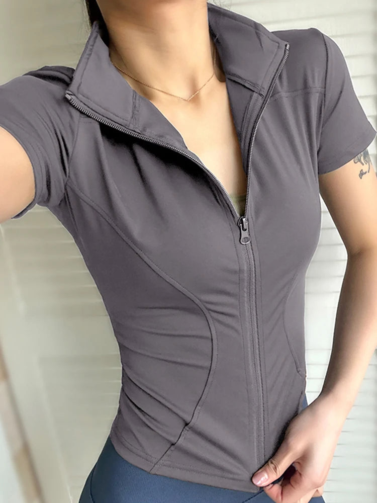 Women’s Slim Fit Stand Collar Yoga Top – Zip-Up Short Sleeve Training Shirt