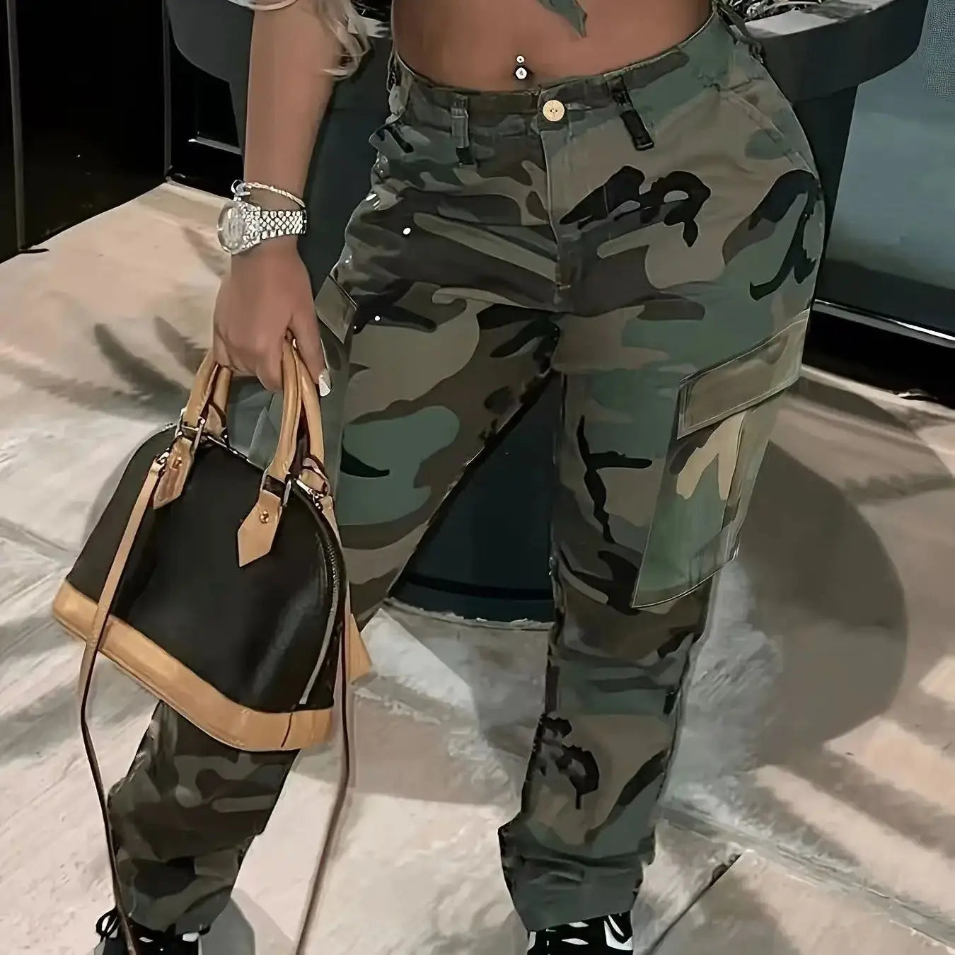 Women’s Camouflage Cargo Pants – Y2K Straight Leg Army Style Trousers