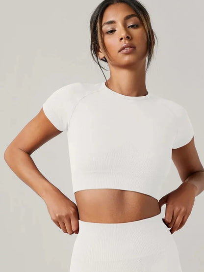 Women’s Seamless Yoga Crop Top – Short Sleeve Slim Fit Gym & Running Tee
