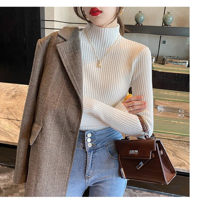 Women’s Minimal Mock Neck Knit Top – Slim Fit Long Sleeve Sweater