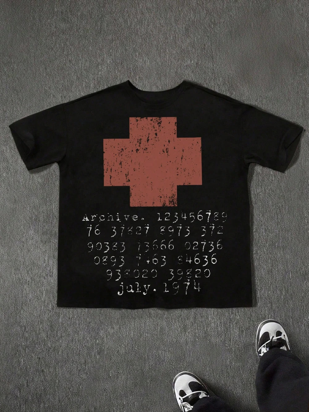 Vintage Lifeguard Cross Graphic T-Shirt – Y2K Beachcore Streetwear Tee