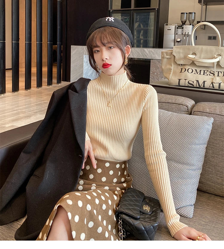 Women’s Minimal Mock Neck Knit Top – Slim Fit Long Sleeve Sweater