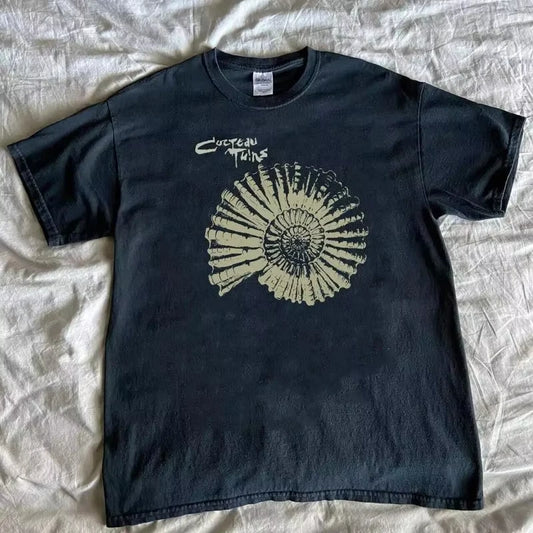 Cocteau Twins 90s Vintage Oversized Graphic Tee – Retro Darkwave Punk Streetwear T-Shirt