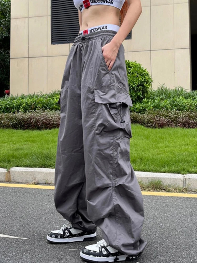 Y2K Black Parachute Cargo Pants – Oversized Wide Leg Streetwear Trousers